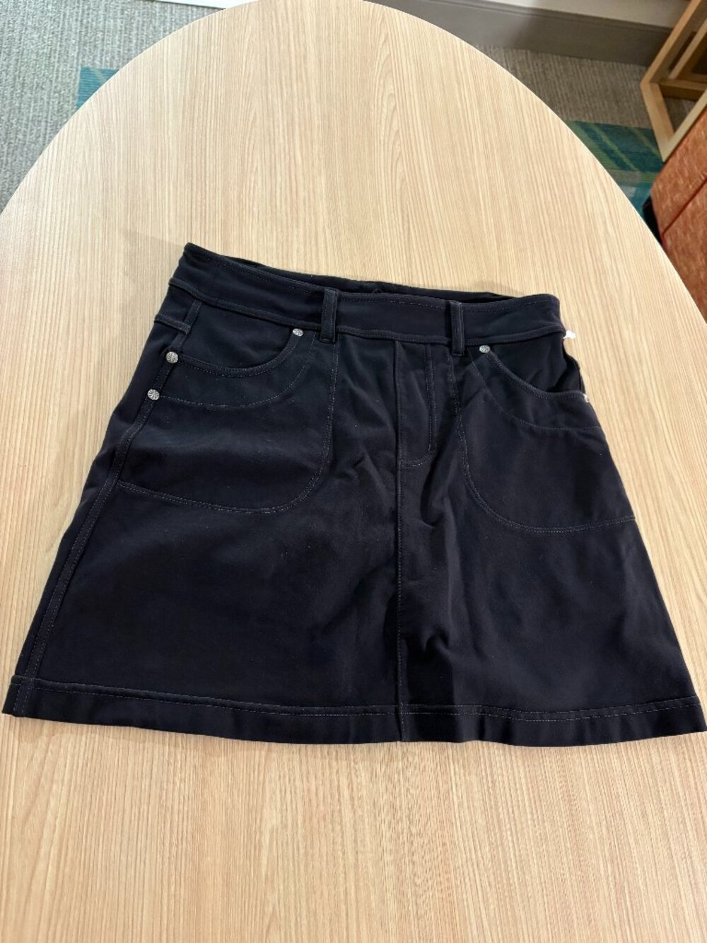 Athleta Bettona Classic Skort XS Xtra Small Solid Black Undershorts Pull On